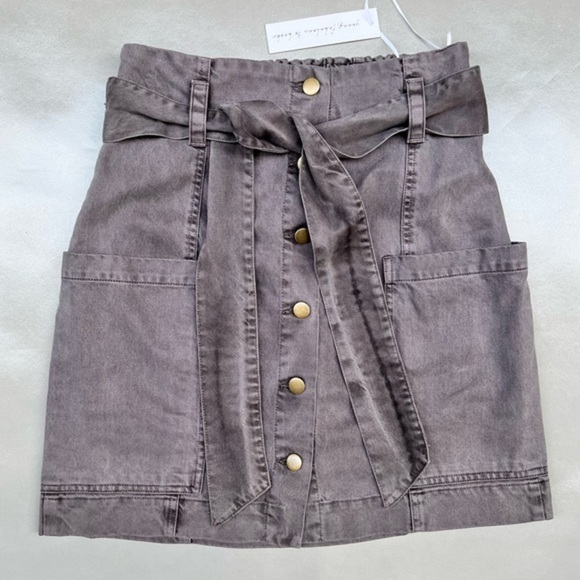 Young, Fabulous & Broke Button Front Skirt - Picture 1 of 3